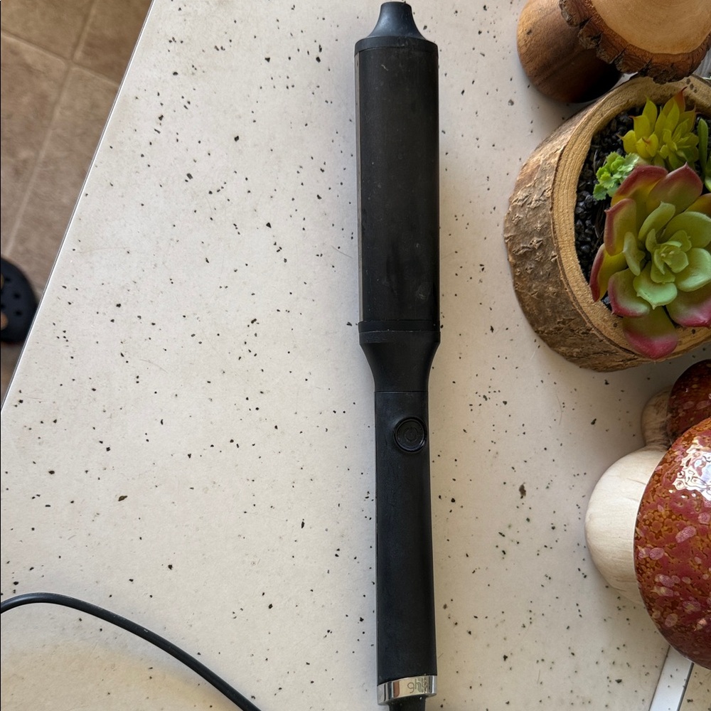 GHD Black Curling Wand